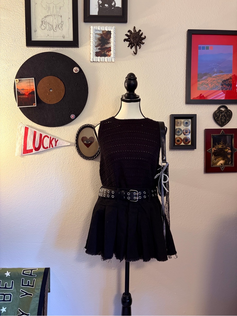 SO Crochet Tank Top Black